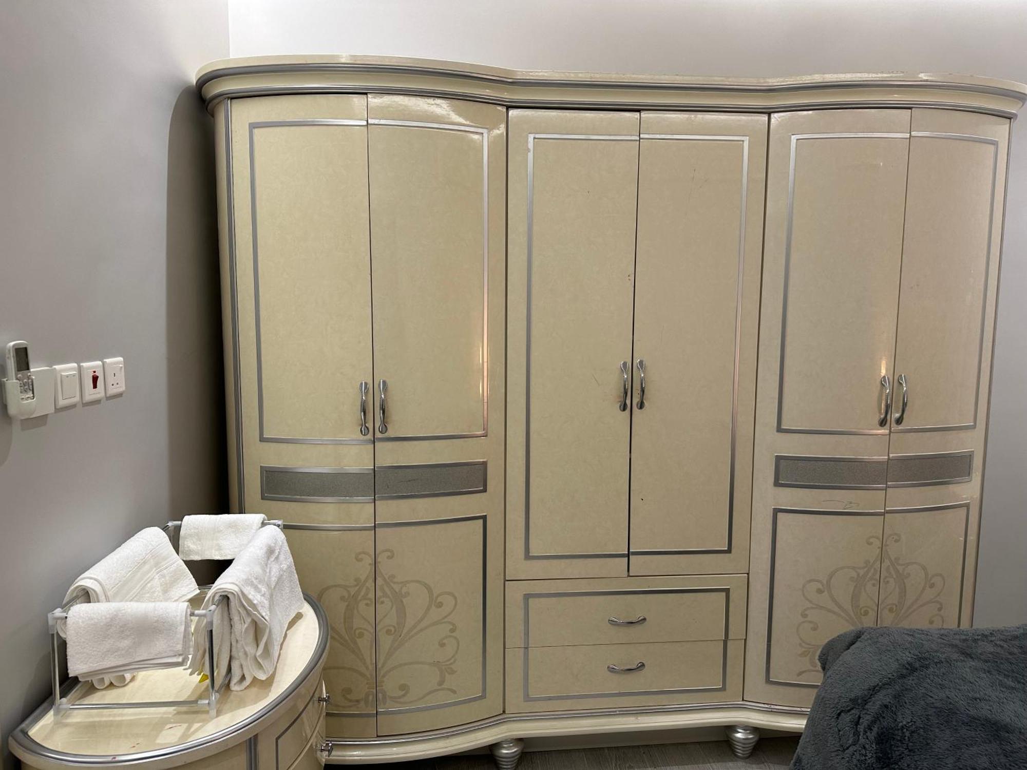 الحمراء الفاخرة 8 Apartment Abyar 'Ali